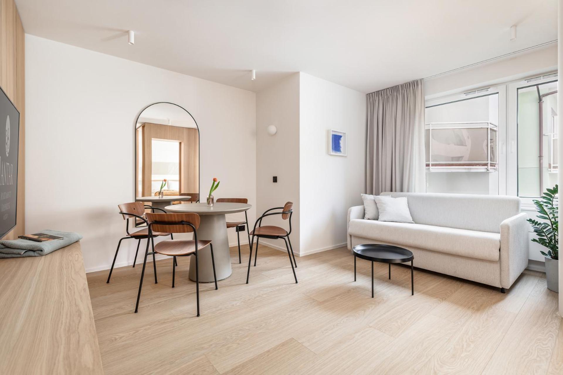 Apartamenty Z Widokiem Na Morze I Dziedziniec Balticon Morska 6 Колобжег Номер фото